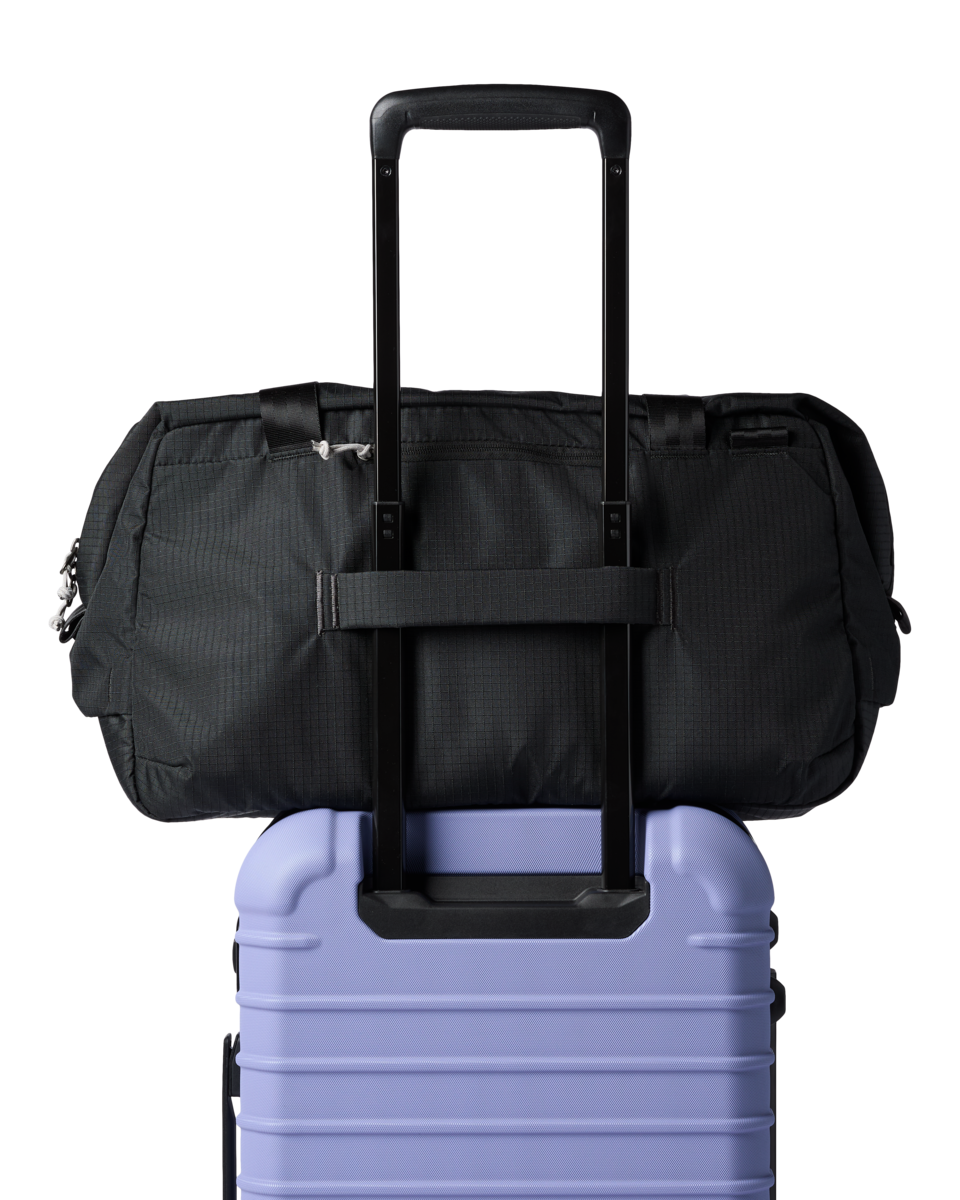 Viaje 35L Travel Duffel - Cotopaxi Black - US 9986